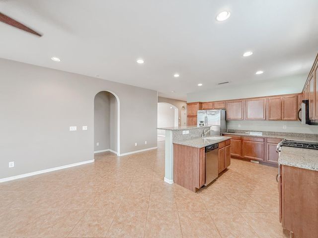 35115 N 34th Avenue, Phoenix, AZ 85086