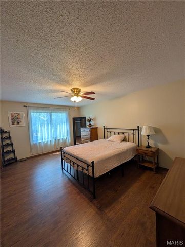 7408 Cedarwood Drive, Cedar Hill, MO 63016