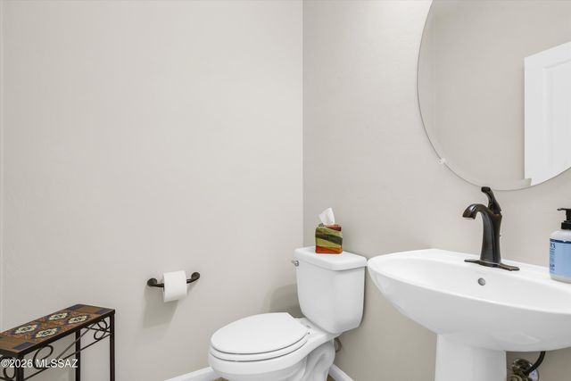 62912 E Sandlewood Road, Tucson, AZ 85739