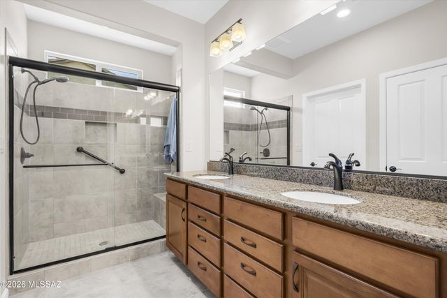 62912 E Sandlewood Road, Tucson, AZ 85739