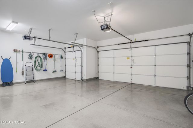 62912 E Sandlewood Road, Tucson, AZ 85739