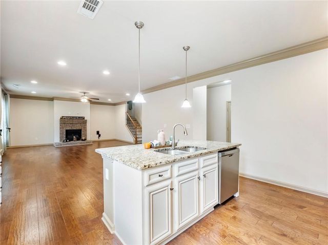 5915 Park Bay Court, Flowery Branch, GA 30542