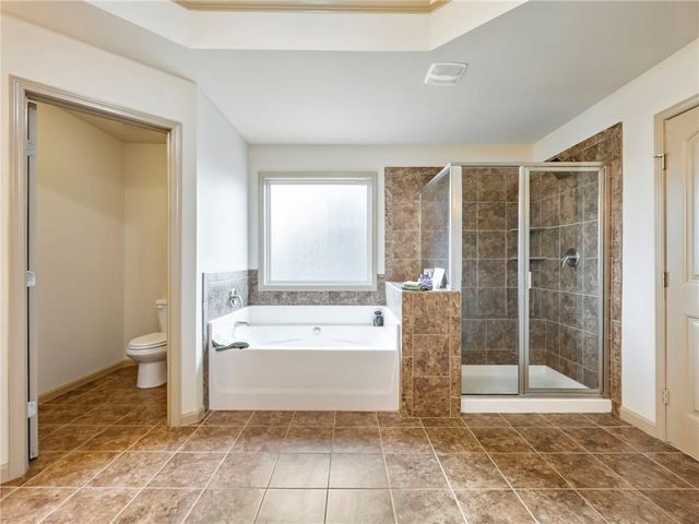 5915 Park Bay Court, Flowery Branch, GA 30542