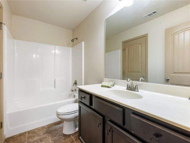 5915 Park Bay Court, Flowery Branch, GA 30542