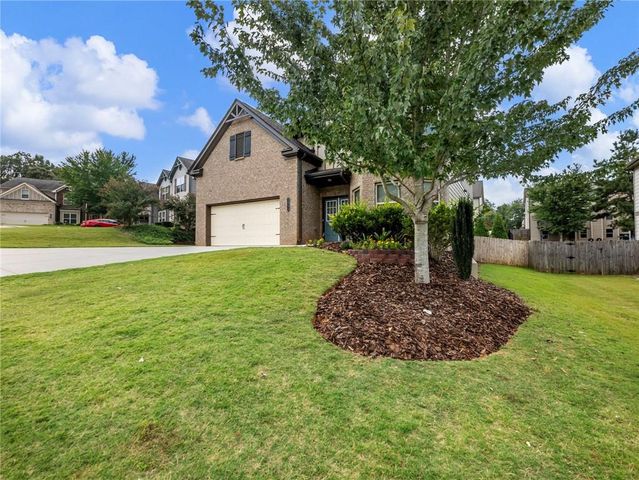 5915 Park Bay Court, Flowery Branch, GA 30542