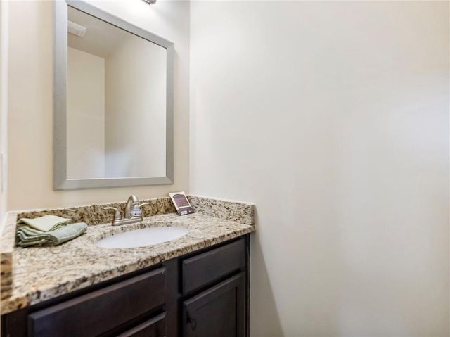 5915 Park Bay Court, Flowery Branch, GA 30542