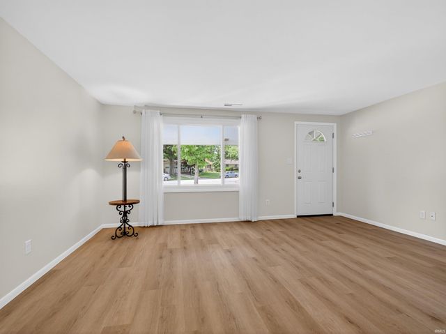 3622 Hastings Road, Fort Wayne, IN 46805