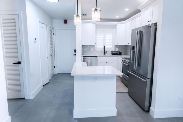 3605 NE 32nd Avenue 209a, Fort Lauderdale, FL 33308