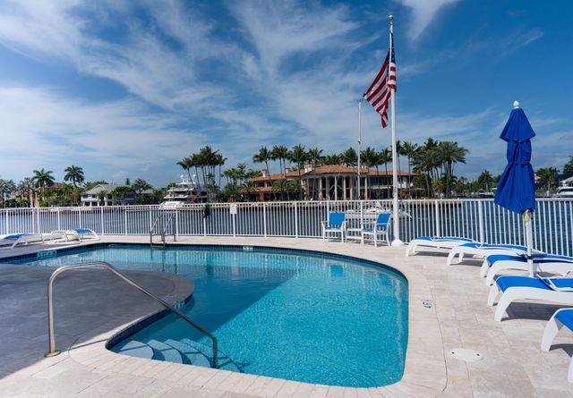 3605 NE 32nd Avenue 209a, Fort Lauderdale, FL 33308