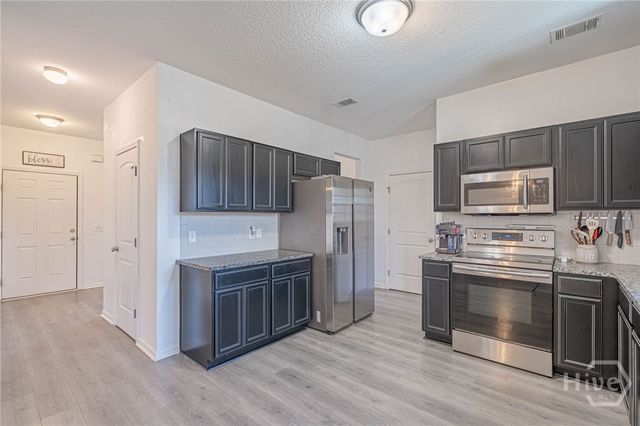 237 Bobwhite NE, Ludowici, GA 31316