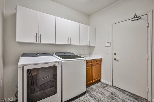 9061 Heavenly Valley Avenue, Las Vegas, NV 89147