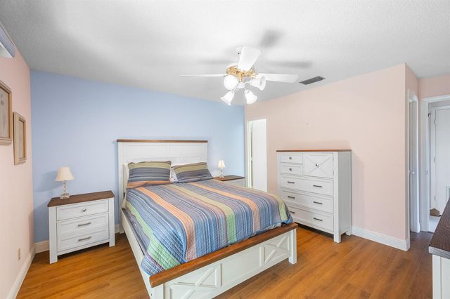 33 Lake Vista Trail 202, Port St. Lucie, FL 34952