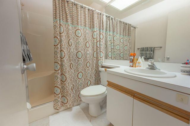 33 Lake Vista Trail 202, Port St. Lucie, FL 34952