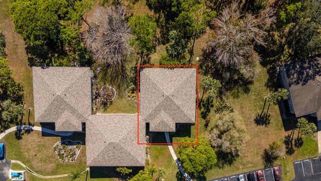 33 Lake Vista Trail 202, Port St. Lucie, FL 34952