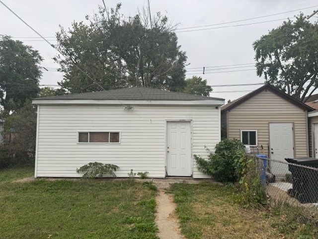 4830 W Crystal Street, Chicago, IL 60651