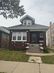 4830 W Crystal Street, Chicago, IL 60651