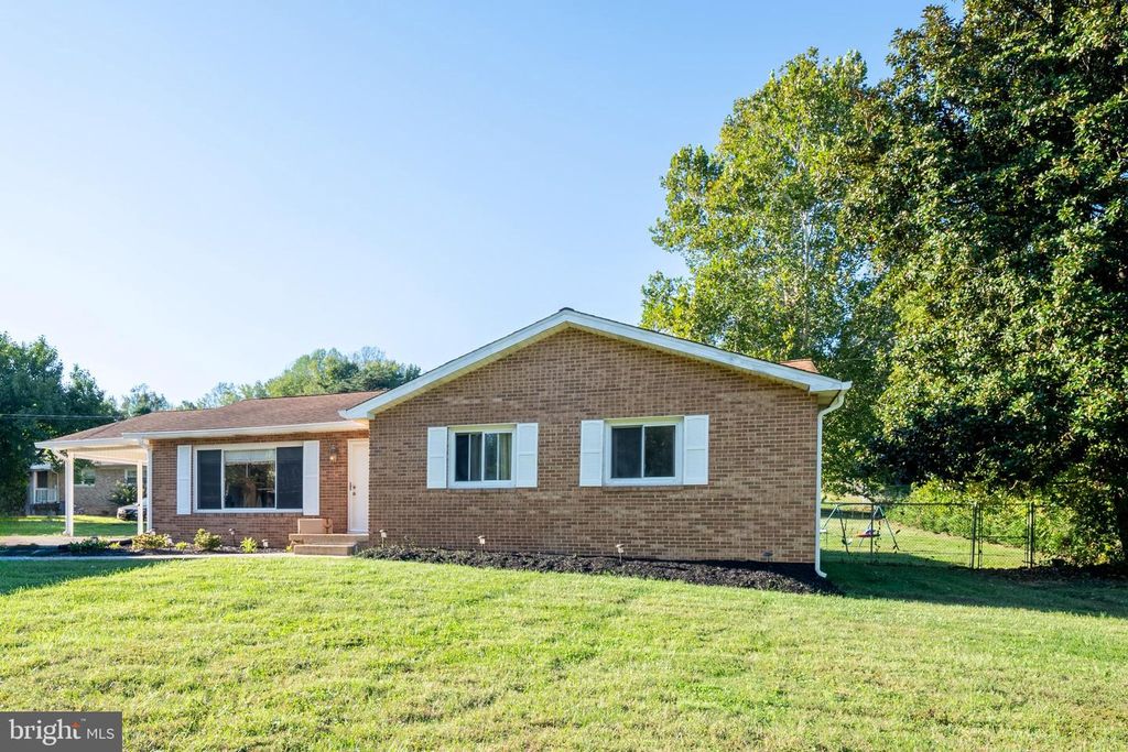 12500 THOMPSON RD, Bowie, MD 20720