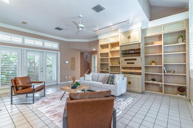 785 MCINTYRE AVENUE 785, Winter Park, FL 32789