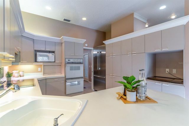 785 MCINTYRE AVENUE 785, Winter Park, FL 32789