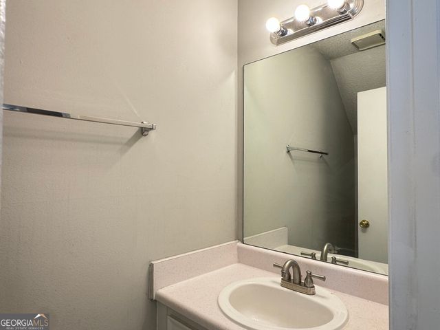 3547 Peachtree Corne Circle C, Norcross, GA 30092