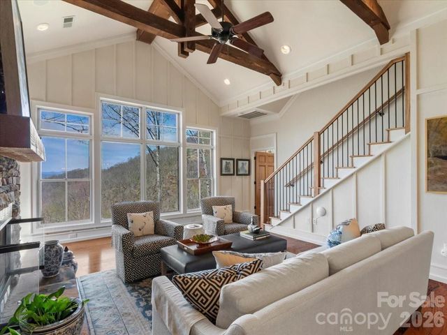 45 Creekside Way 301, Burnsville, NC 28714