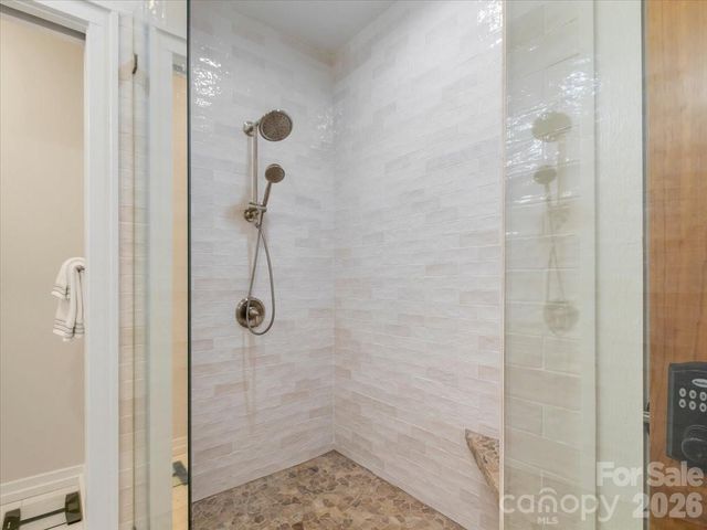 45 Creekside Way 301, Burnsville, NC 28714