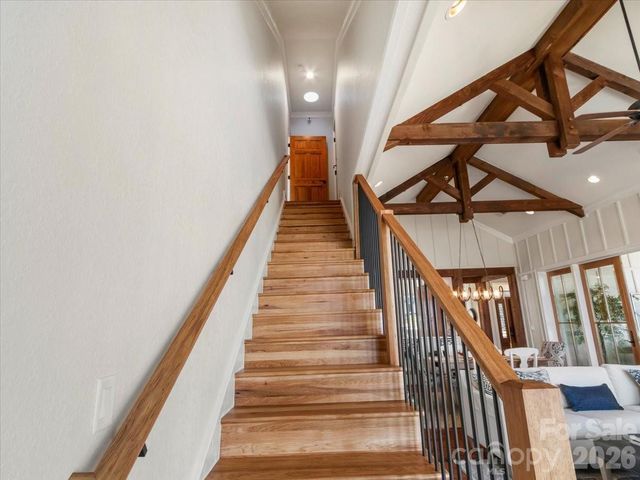 45 Creekside Way 301, Burnsville, NC 28714