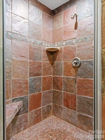 45 Creekside Way 301, Burnsville, NC 28714