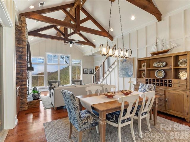 45 Creekside Way 301, Burnsville, NC 28714