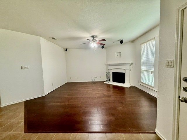 1401 Elkford Lane, Fort Worth, TX 76247