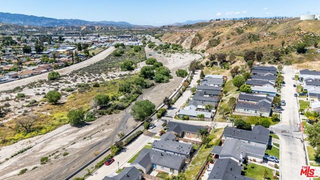 20147 Edgewater Drive 377, Canyon Country (santa Clarita), CA 91351