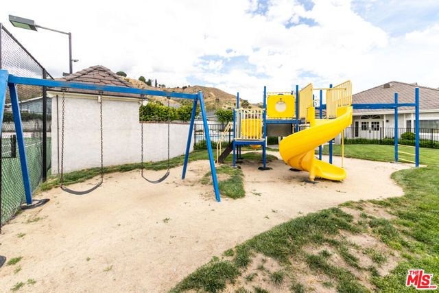 20147 Edgewater Drive 377, Canyon Country (santa Clarita), CA 91351