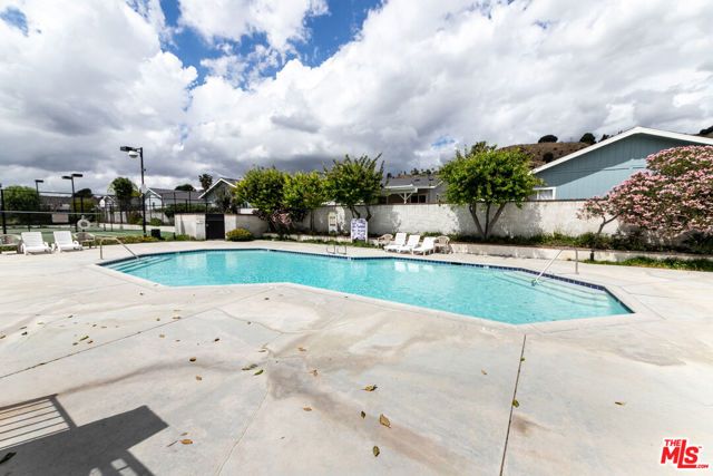 20147 Edgewater Drive 377, Canyon Country (santa Clarita), CA 91351