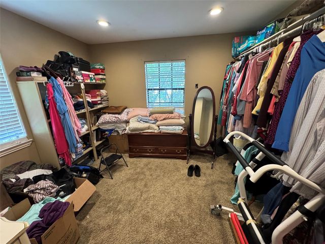 7824 Pecan Forest Lane, Baytown, TX 77521