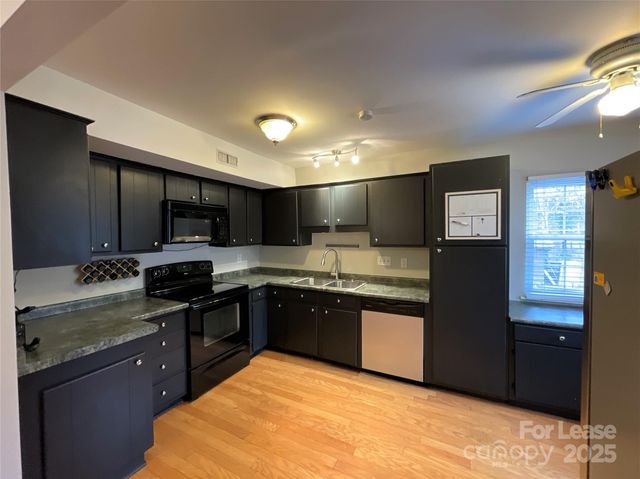 7624 Zermatt Lane, Charlotte, NC 28226