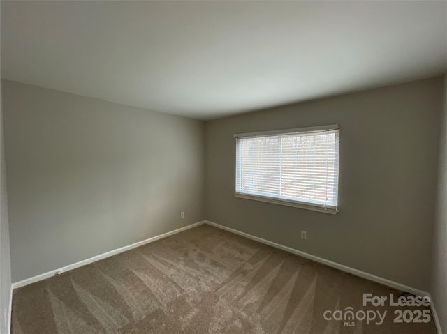 7624 Zermatt Lane, Charlotte, NC 28226