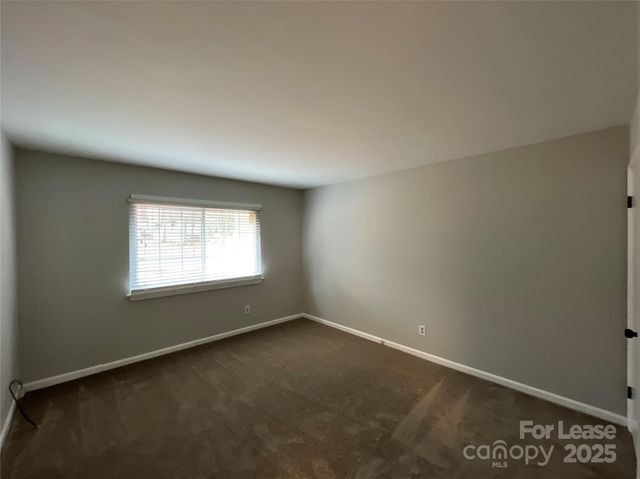 7624 Zermatt Lane, Charlotte, NC 28226