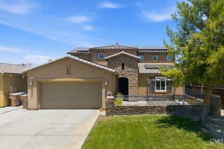 5818 Warren Ridge Drive, Bakersfield, CA 93313