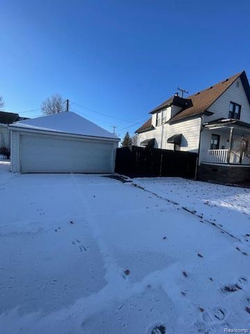 3534 4th Street, Wyandotte, MI 48192