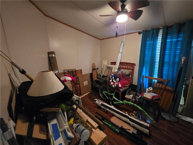 153 Lago Vista Dr, Rockport, TX 78382