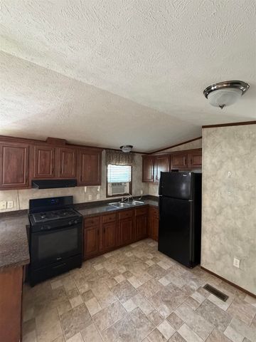 75 S Policy St Unit 51, Salem, NH 03079