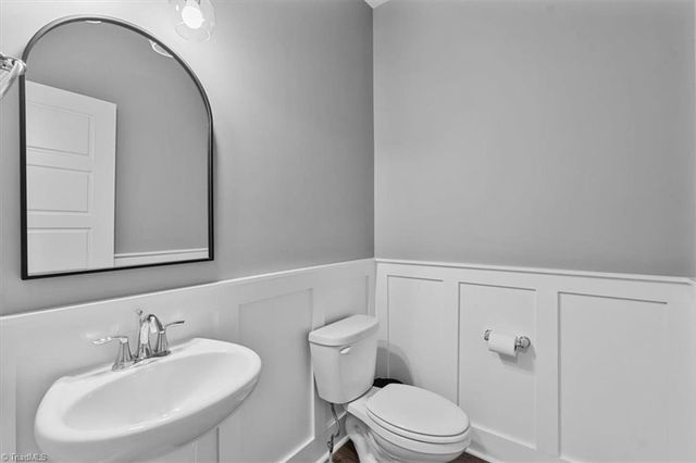 5154 Whaitley Lane, Greensboro, NC 27407