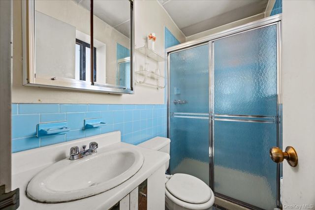 139-35 35th Avenue 6E, Flushing, NY 11354