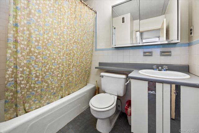 139-35 35th Avenue 6E, Flushing, NY 11354
