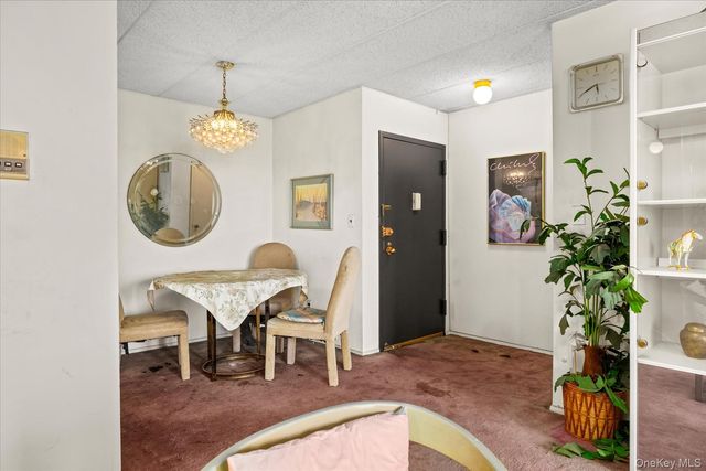 139-35 35th Avenue 6E, Flushing, NY 11354