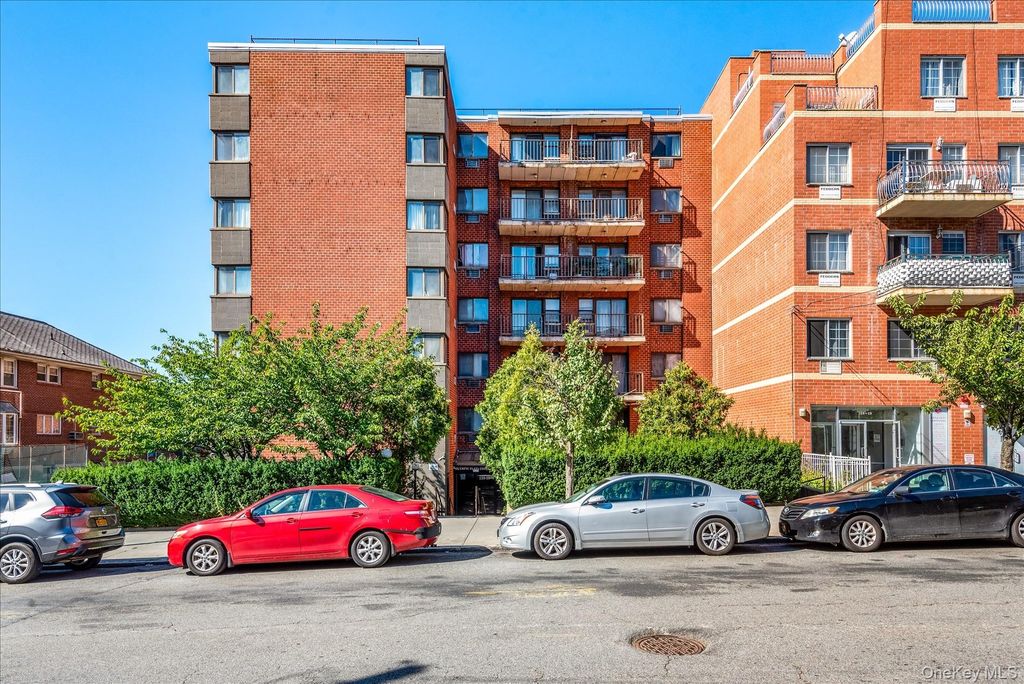 139-35 35th Avenue 6E, Flushing, NY 11354 — exterior