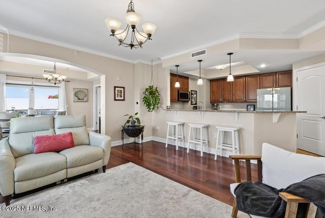 525 3RD Street N 215, Jacksonville Beach, FL 32250