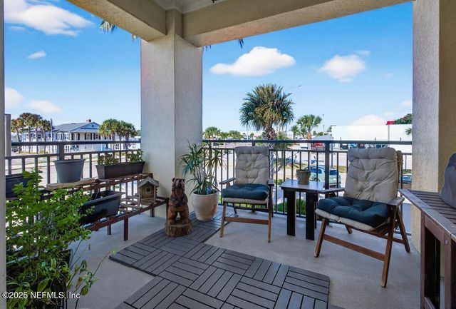 525 3RD Street N 215, Jacksonville Beach, FL 32250