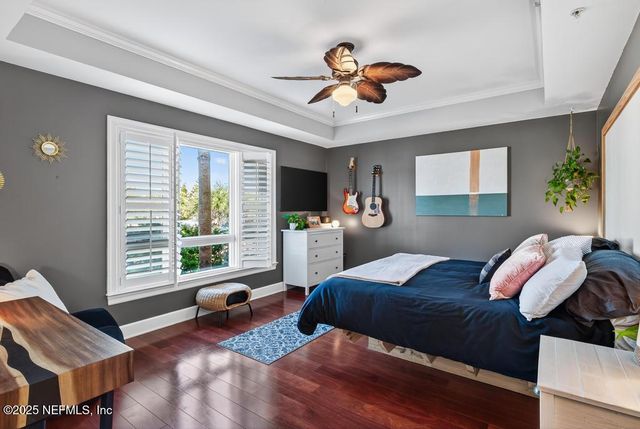 525 3RD Street N 215, Jacksonville Beach, FL 32250