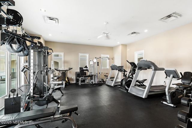 525 3RD Street N 215, Jacksonville Beach, FL 32250